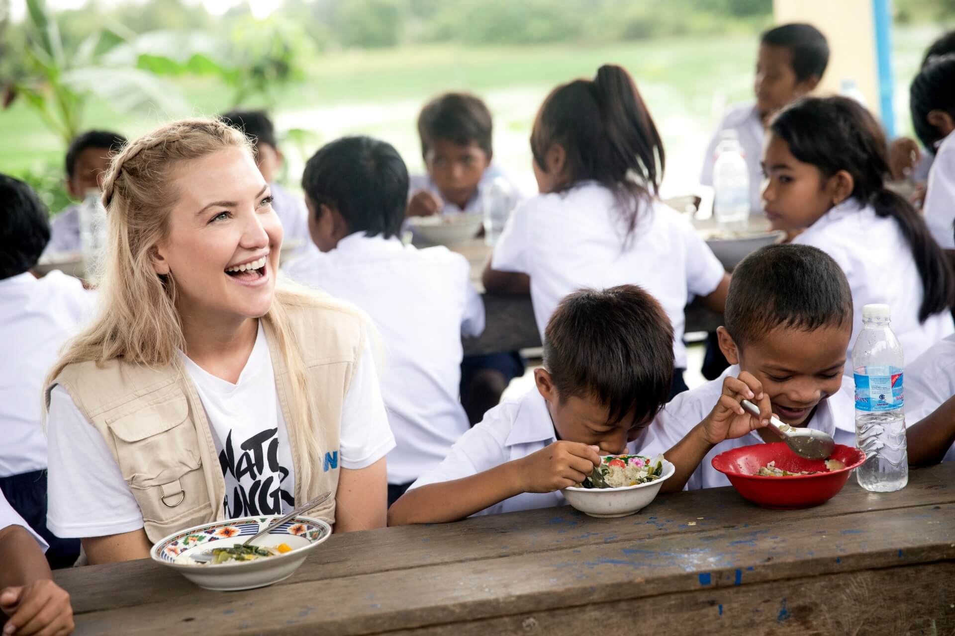 MICHAEL KORS 2017 WATCH HUNGER STOP