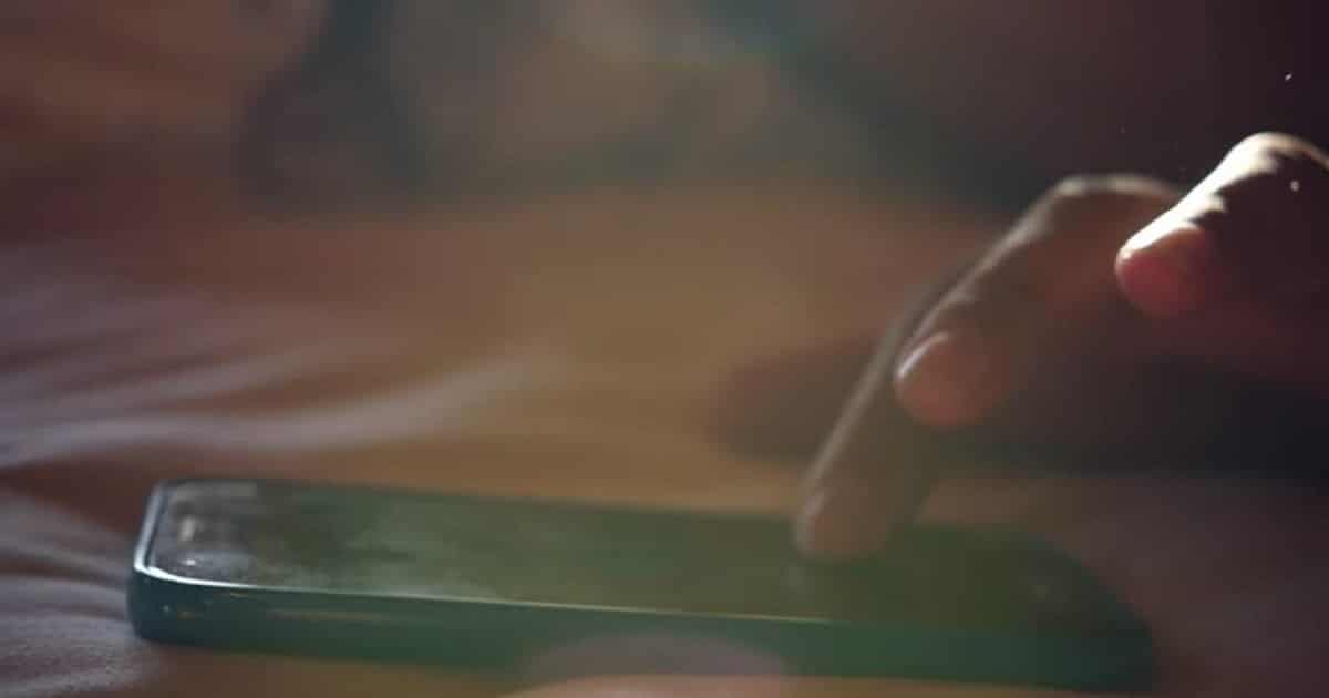 怎麼減都瘦不下來?!研究指出:不關燈、電視、手機睡覺,致肥機率增加17%!! 怎麼減都瘦不下來?!研究指出:不關燈、電視、手機睡覺,致肥機率增加17%!!-lifestyle-