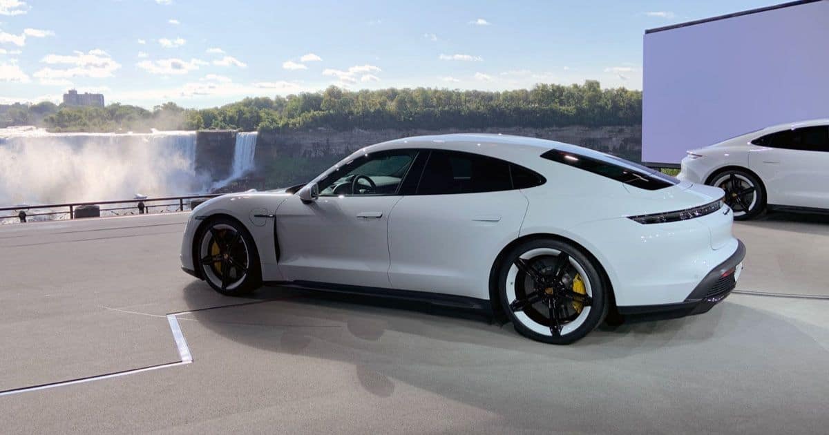 Niagara Falls現場直擊:Porsche保時捷【首款純電跑車】Taycan 全球震撼首秀! Niagara Falls現場直擊:Porsche保時捷【首款純電跑車】Taycan 全球震撼首秀!-automobile-Porsche